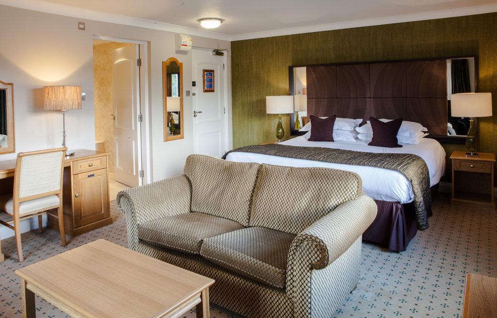 Trout Hotel Кокърмаут Екстериор снимка